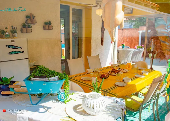 Ma Du Sud Piscine Privee Chauffee Avril Fin Octobre - Borne Electrique - 3 2 Wc 3 Cles Clevacances Villa