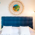 Ma Du Sud Piscine Privee Chauffee Avril Fin Octobre - Borne Electrique - 3 2 Wc 3 Cles Clevacances Villa *