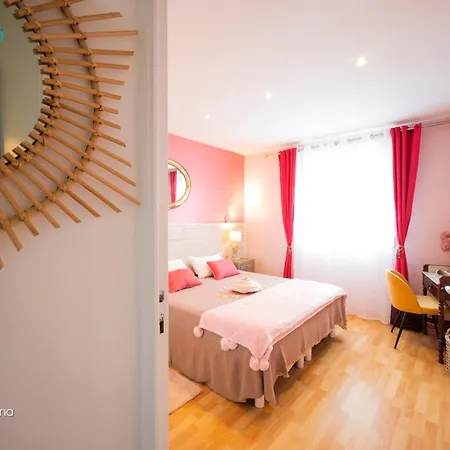 Ma Du Sud Piscine Privée Chauffée 3 2 Wc 3 Cles Clevacances Villa Frontignan