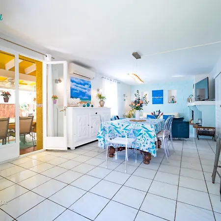 Villa Ma Du Sud Piscine Privée Chauffée 3 2 Wc 3 Cles Clevacances Frontignan