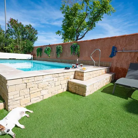 Ma Du Sud Piscine Privée Chauffée 3 2 Wc 3 Cles Clevacances